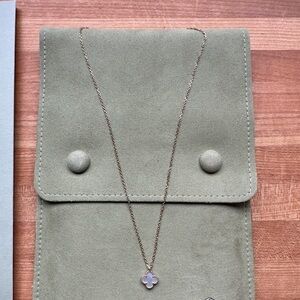 Van Cleef Sweet Alhambra - Mother of Pearl